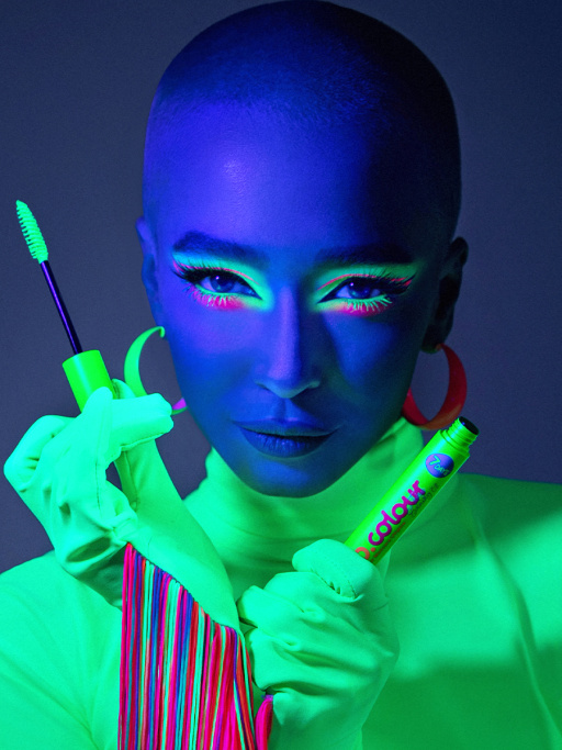 Тушь для ресниц и волос светящаяся UVglow / 04 BARCELONA NOON