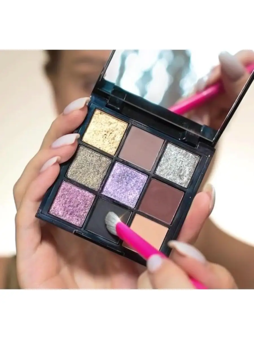 Палетка теней для век / 01 QUEEN ALEXA